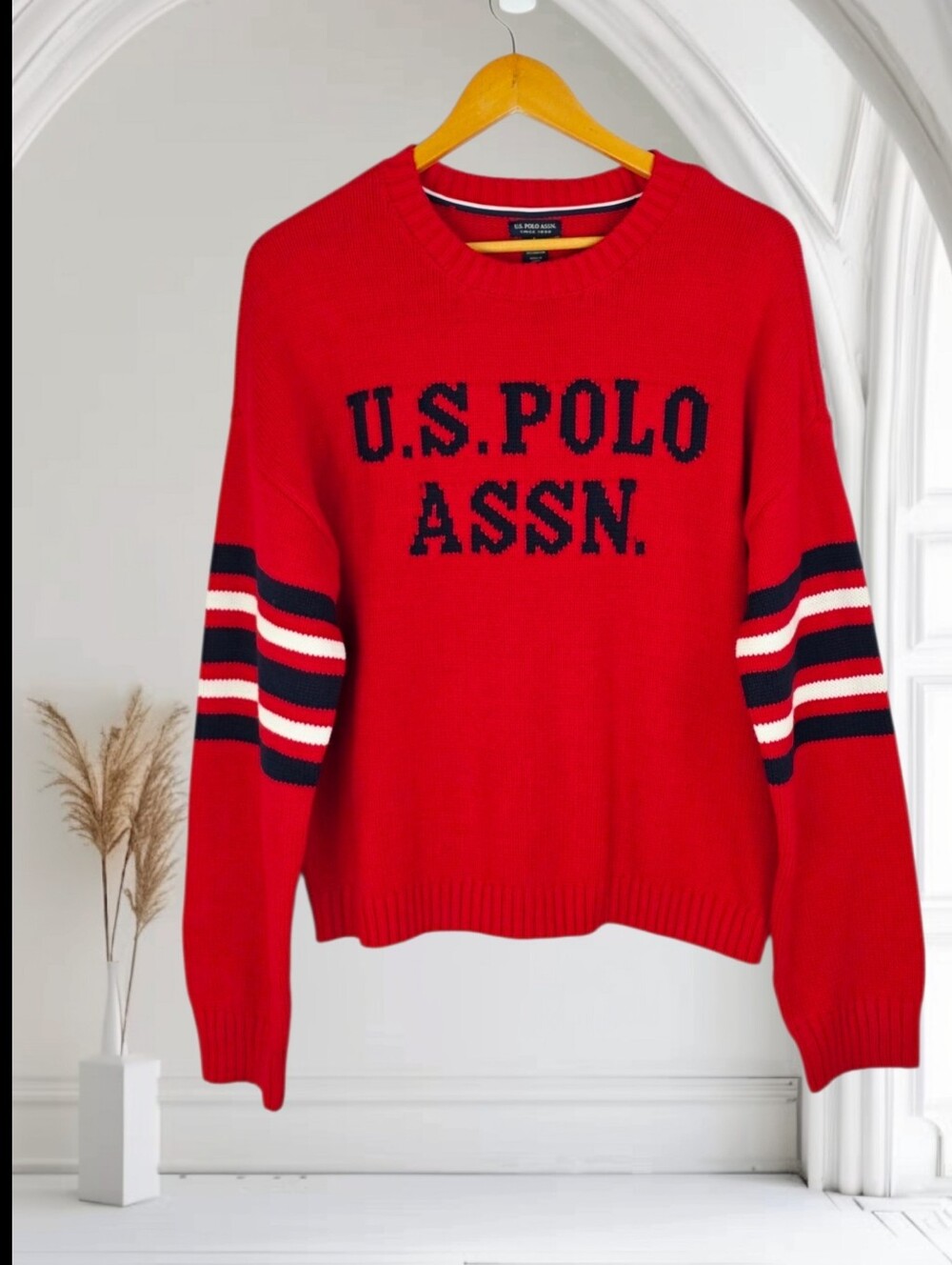 U.S. Polo Assn. Women's Red Crewneck Cotton Sweater Size Large